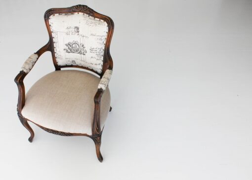 chair, furniture, wood-379398.jpg